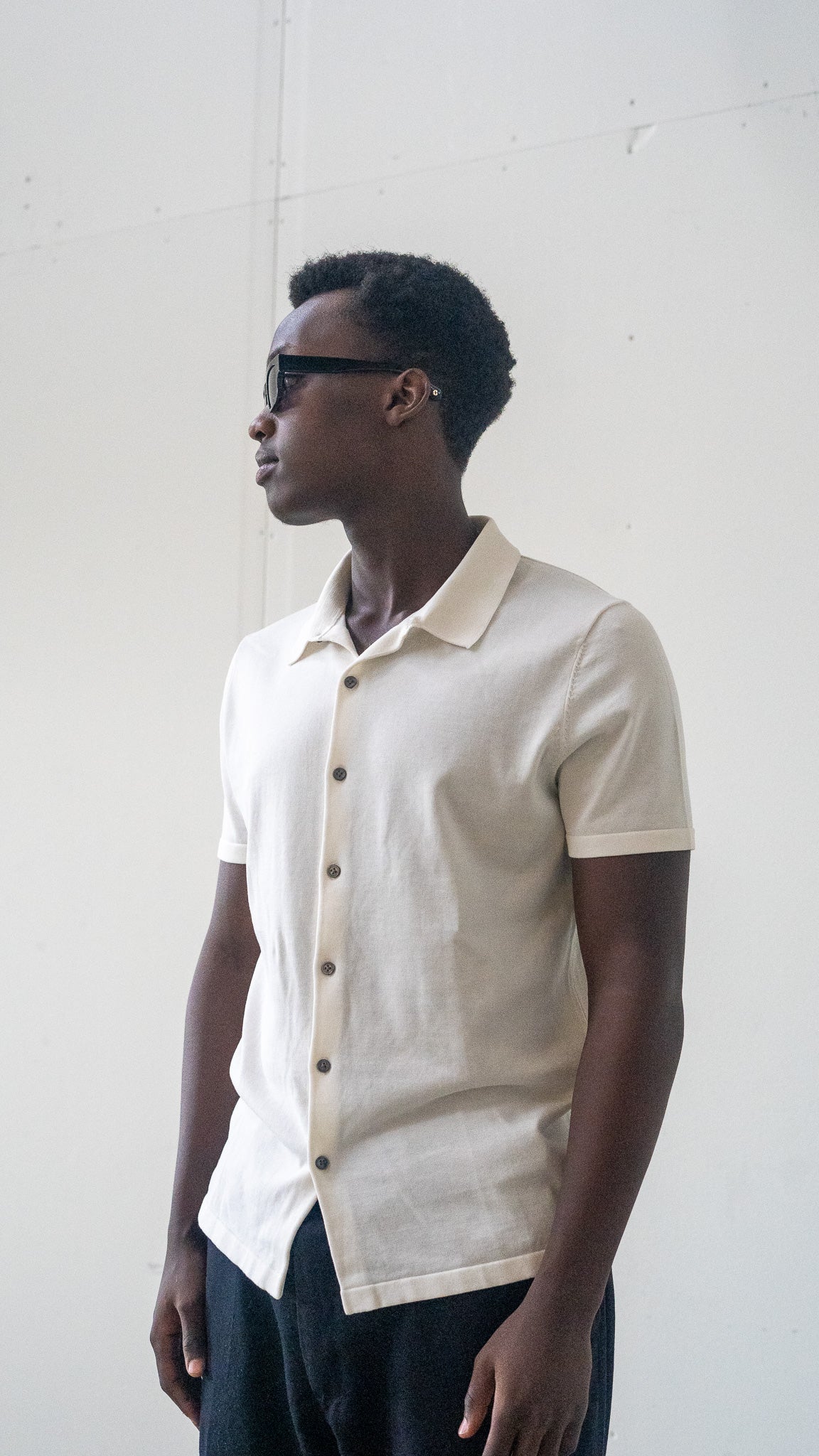 Elegant Donce de la Sense Cotton-Silk Button-Up Shirt, made from 90% cotton and 10% silk, offering a refined look and feel.